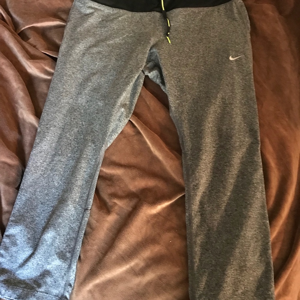 Nike dri-fit leggings capris